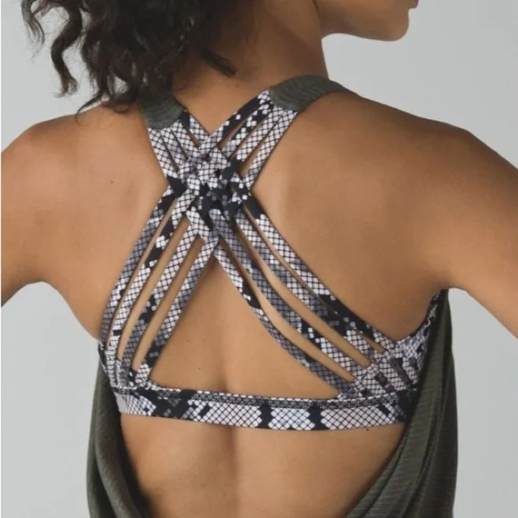 LULULEMON-WILD TANK-SIZE 6 - Picture 2 of 16